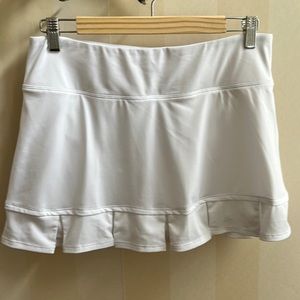 Cute never worn tennis skirt!